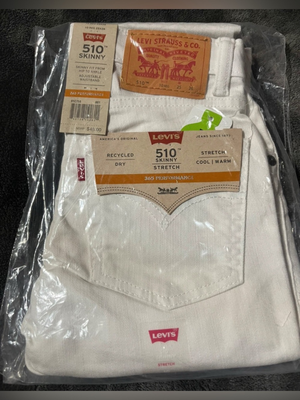 New-boys sz.10 25 inch waist Levi's 510 Skinny Jeans-classic white jeans